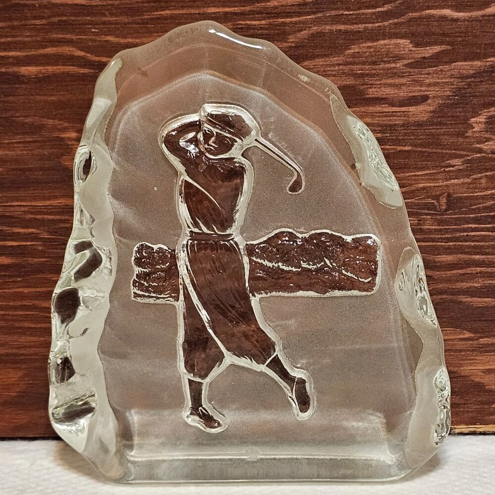 Vintage 3d BOHO Frosted Glass Golf Golfer Crystal Paperweight Desk Decoration